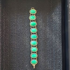 Vintage Trifari Renaissance RARE BRACELET (Green)